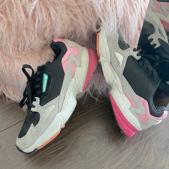 Adidas Originals Black Falcon Sneaker in Black Multi - size 6.5 - Picture 5 of 6